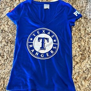 EUC vS PINK Texas Ranger v neck T-shirt- L